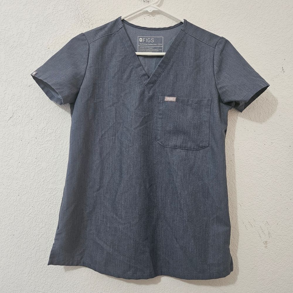 Figs Catarina Top Scrub In Heather Denim